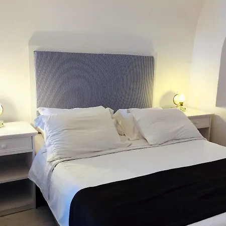 Hotel Aigialos Luxury Traditional Settlement Fira (Santorini)
